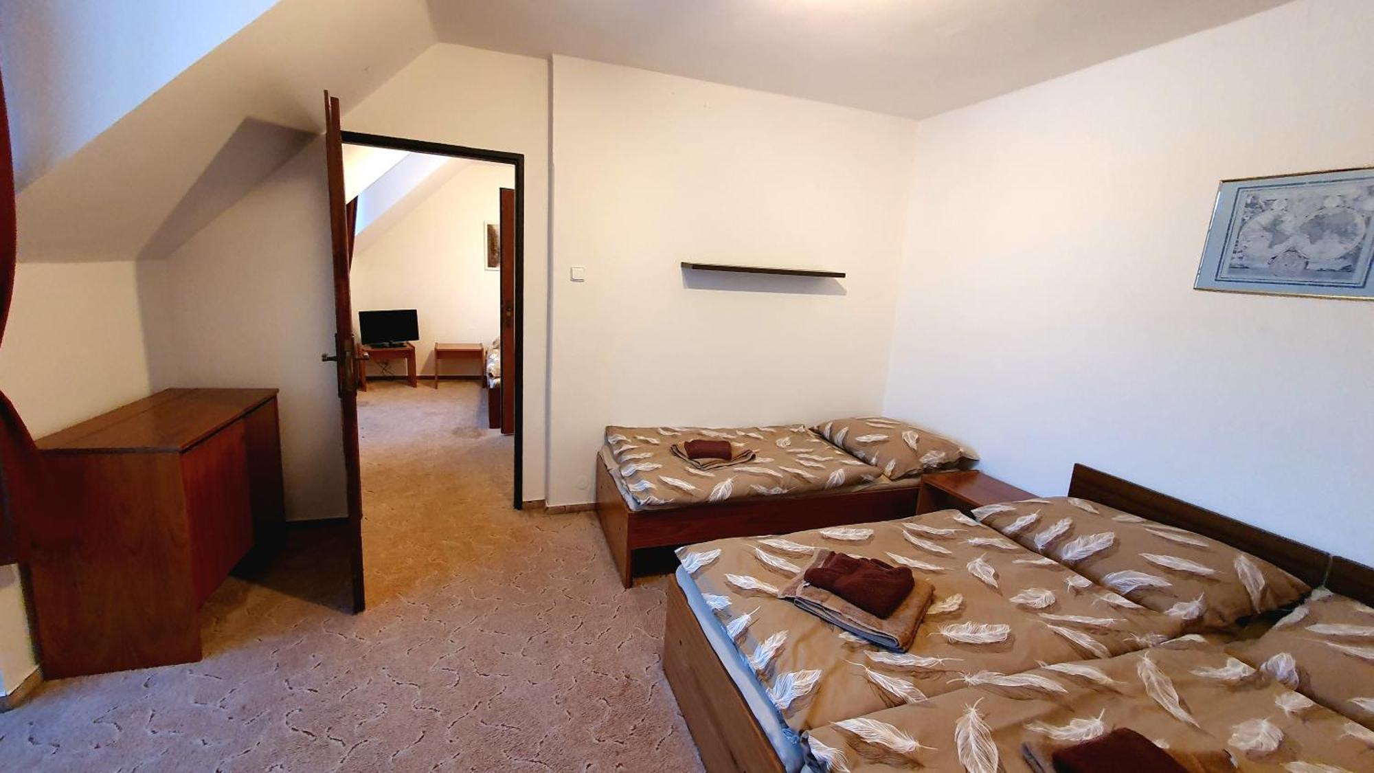 Holensky Dvur Hotell Ratibor  Rom bilde